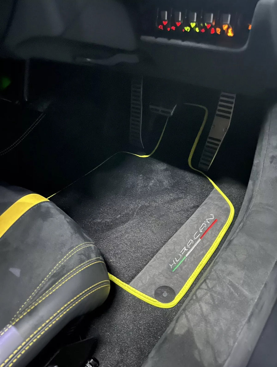 Lamborghini Huracán floor mats