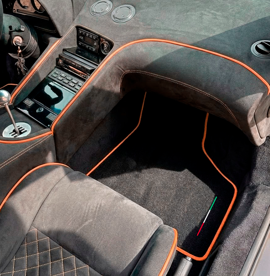 Dywaniki samochodowe na wymiar dla Lamborghini Diablo 1990-2001 marki Autowin