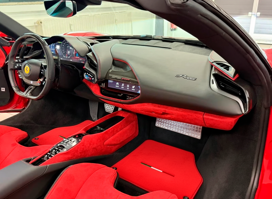 Czerwone Dywaniki Samochodowe dla Ferrari Portofino (2018-2023) Wydanie Włoskie