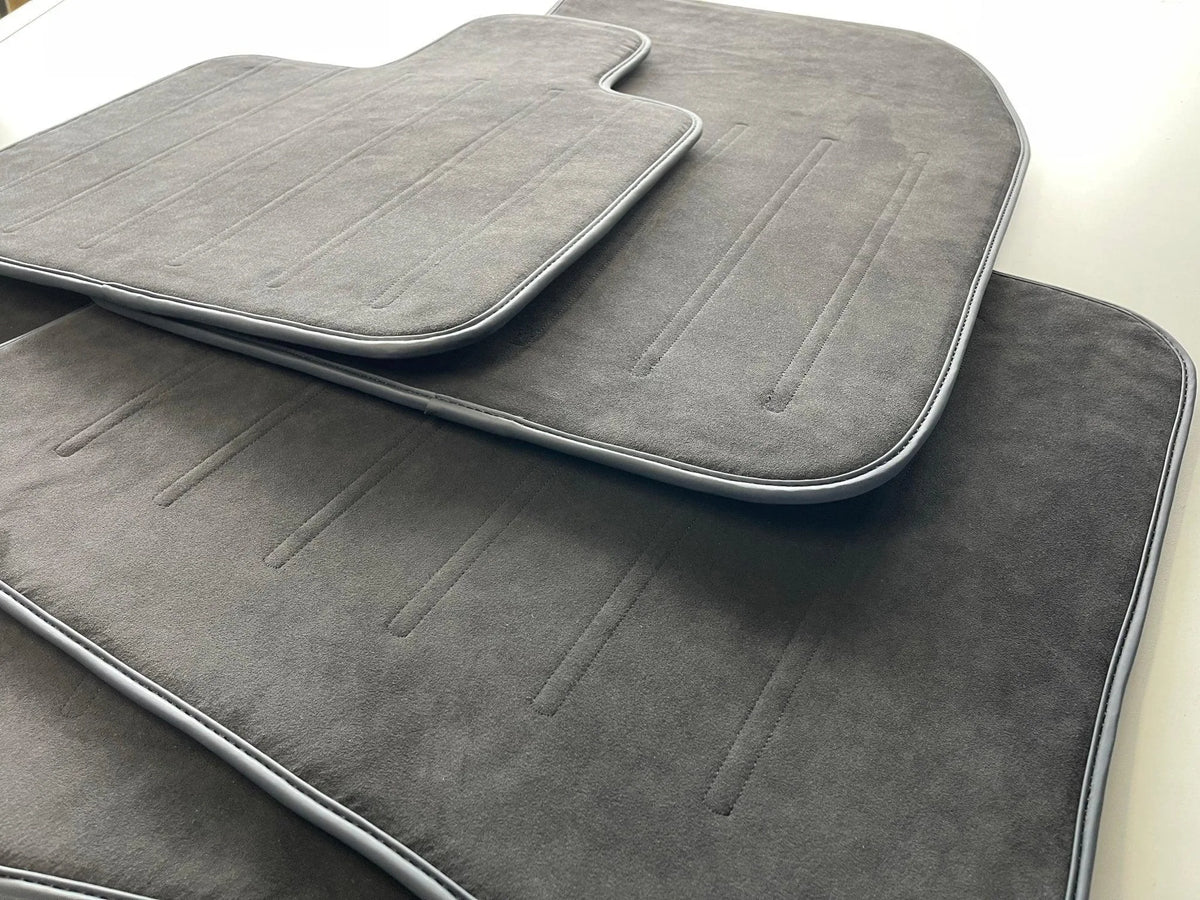 Alcantara Floor Mats For Rolls Royce Black Badge Phantom VIII (2017-2024) - AutoWin