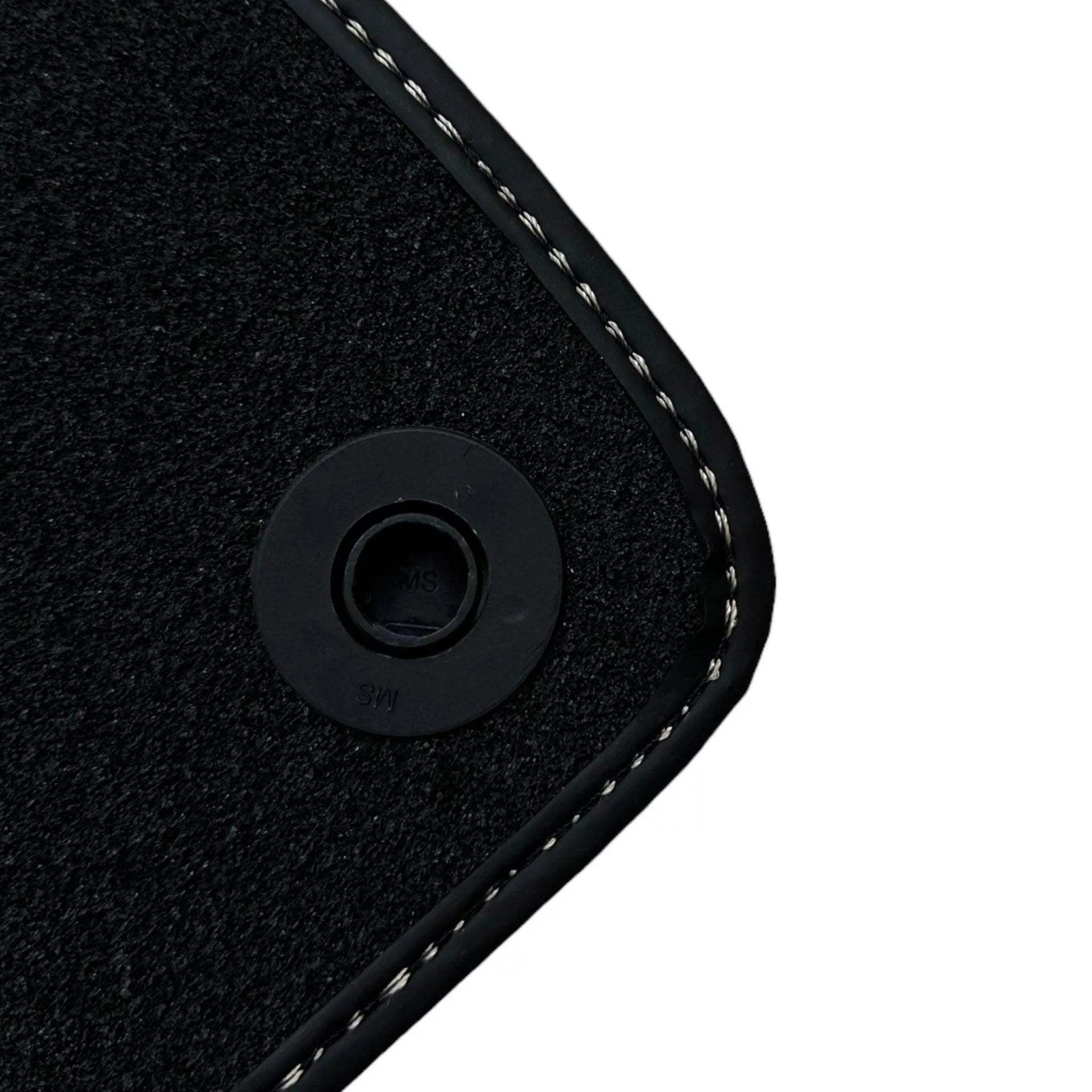 Beige Floor Mats For Mercedes-Benz SLK R172 (2011-2023) - AutoWin