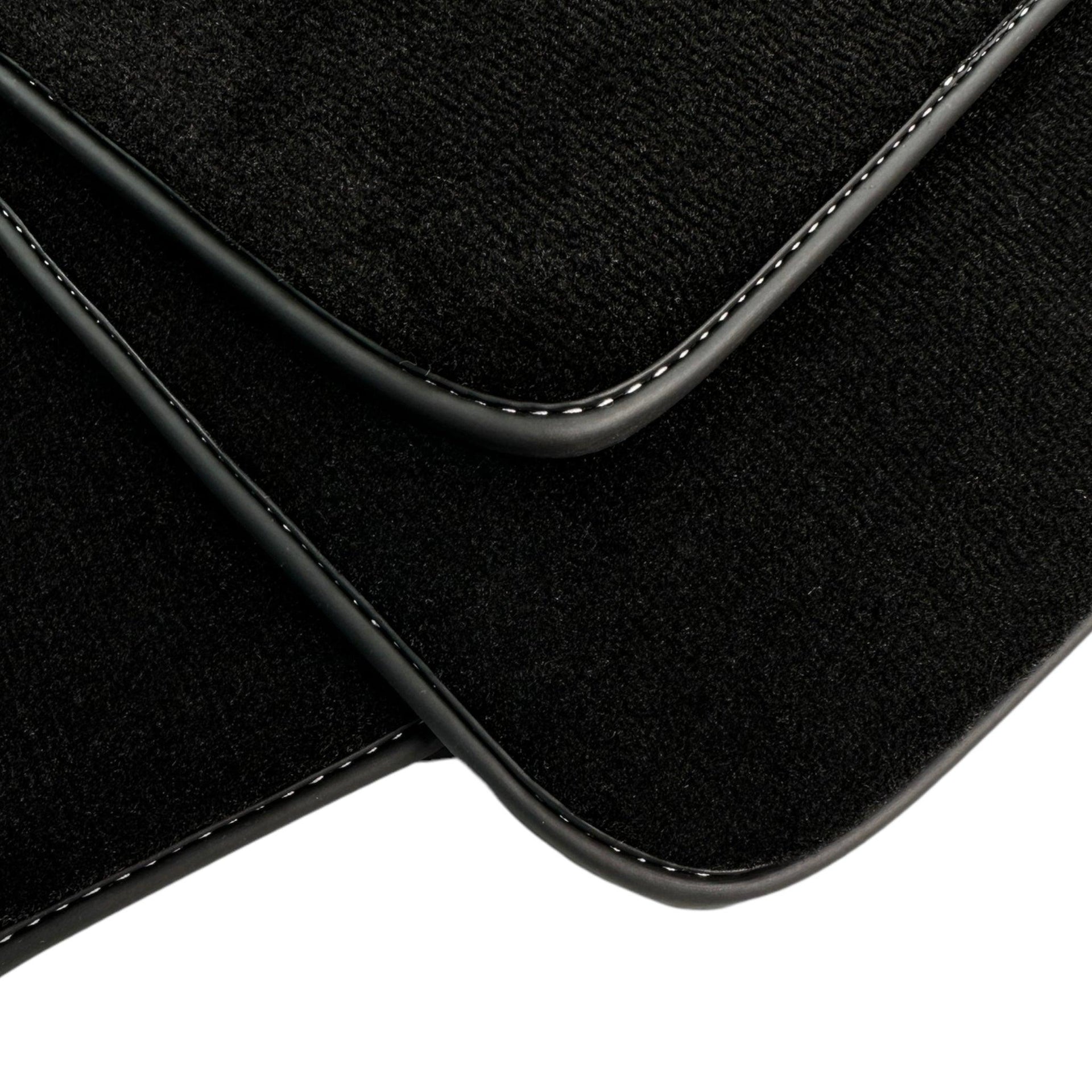 Black Floor Mats For Honda Civic X 5D (2017-Present) - AutoWin