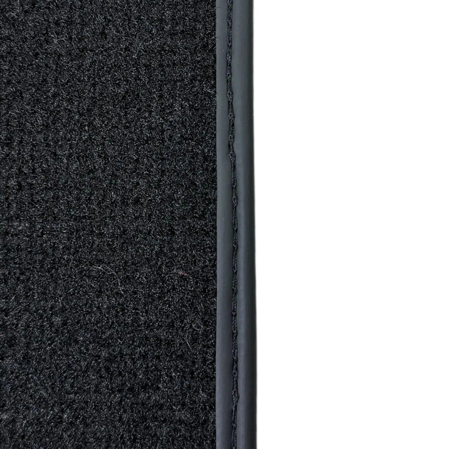 Black Floor Mats for Jeep Renegade Plug-in Hybrid (2020-2024) Co Driver with Fixing System - AutoWin