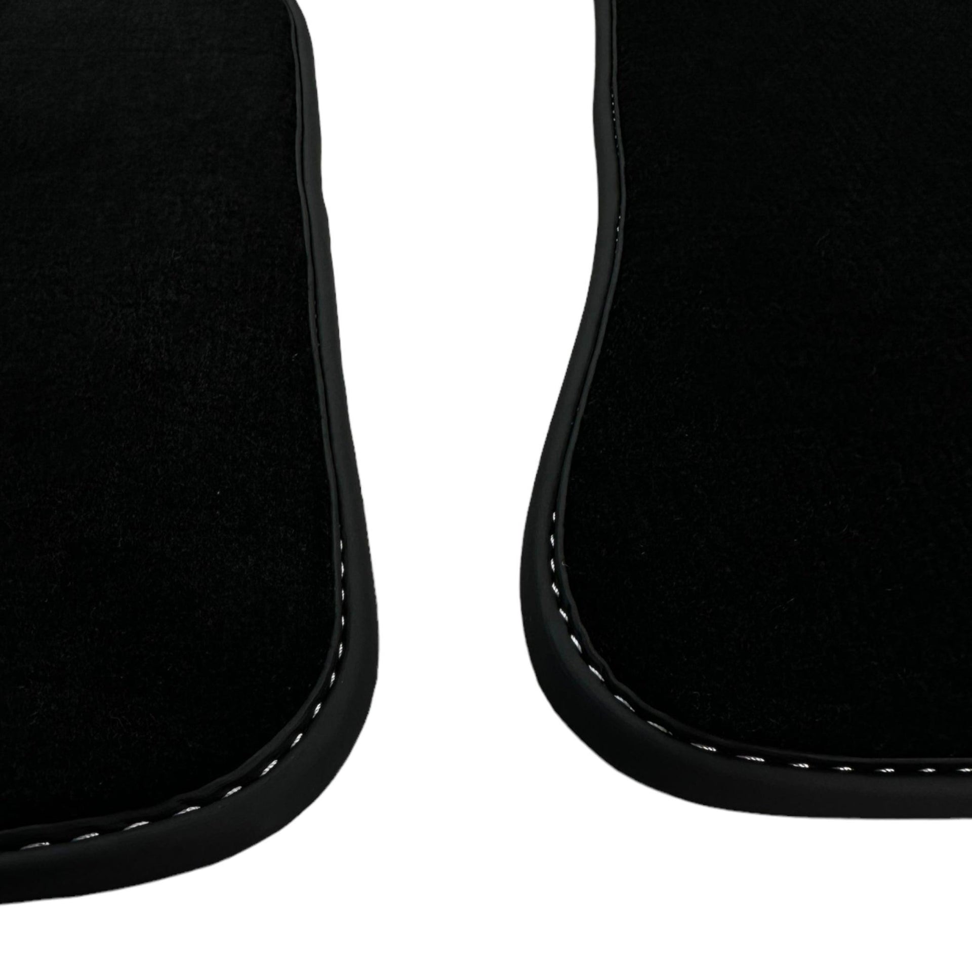 Black Floor Mats For Kia Sportage (2010-2016) - AutoWin