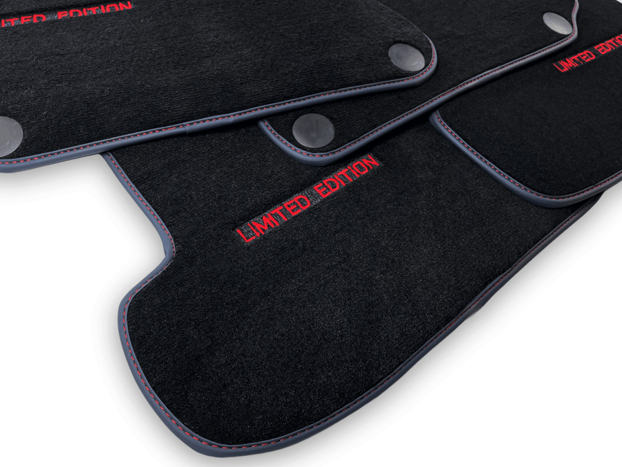 Black Floor Mats For Mercedes Benz C-Class W203 Sedan (2000-2007) | Limited Edition - AutoWin