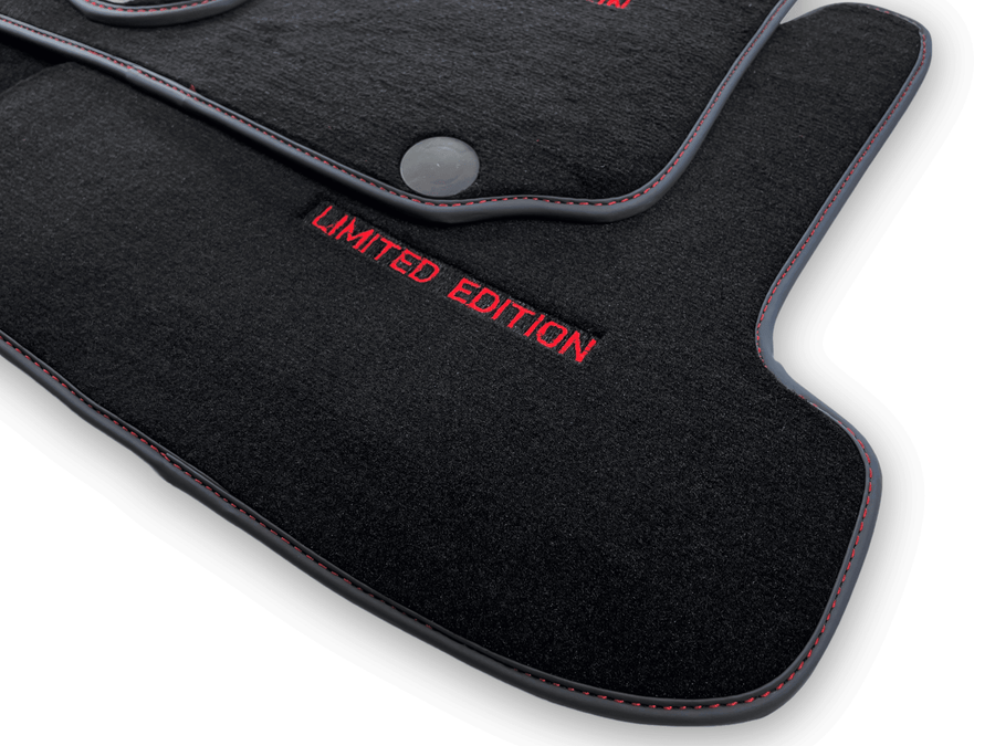 Black Floor Mats For Mercedes Benz C-Class W203 Sedan (2000-2007) | Limited Edition - AutoWin