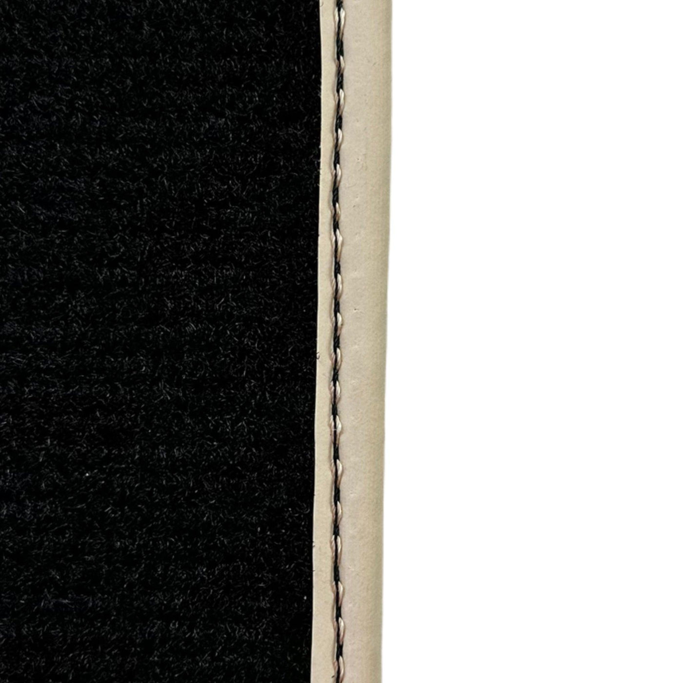 Black Floor Mats For Mitsubishi Pajero V80 (2006-2011) ER56 Design - AutoWin