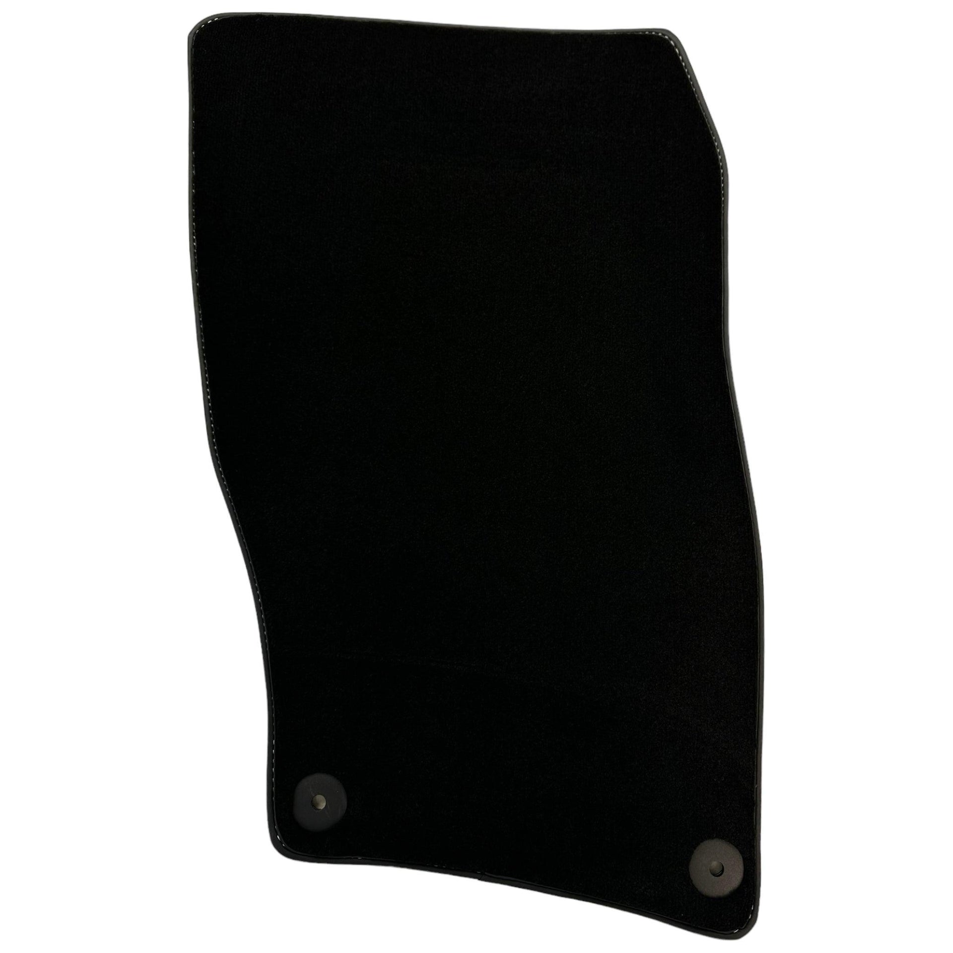 Black Floor Mats for Porsche Cayenne (2010-2018) - AutoWin