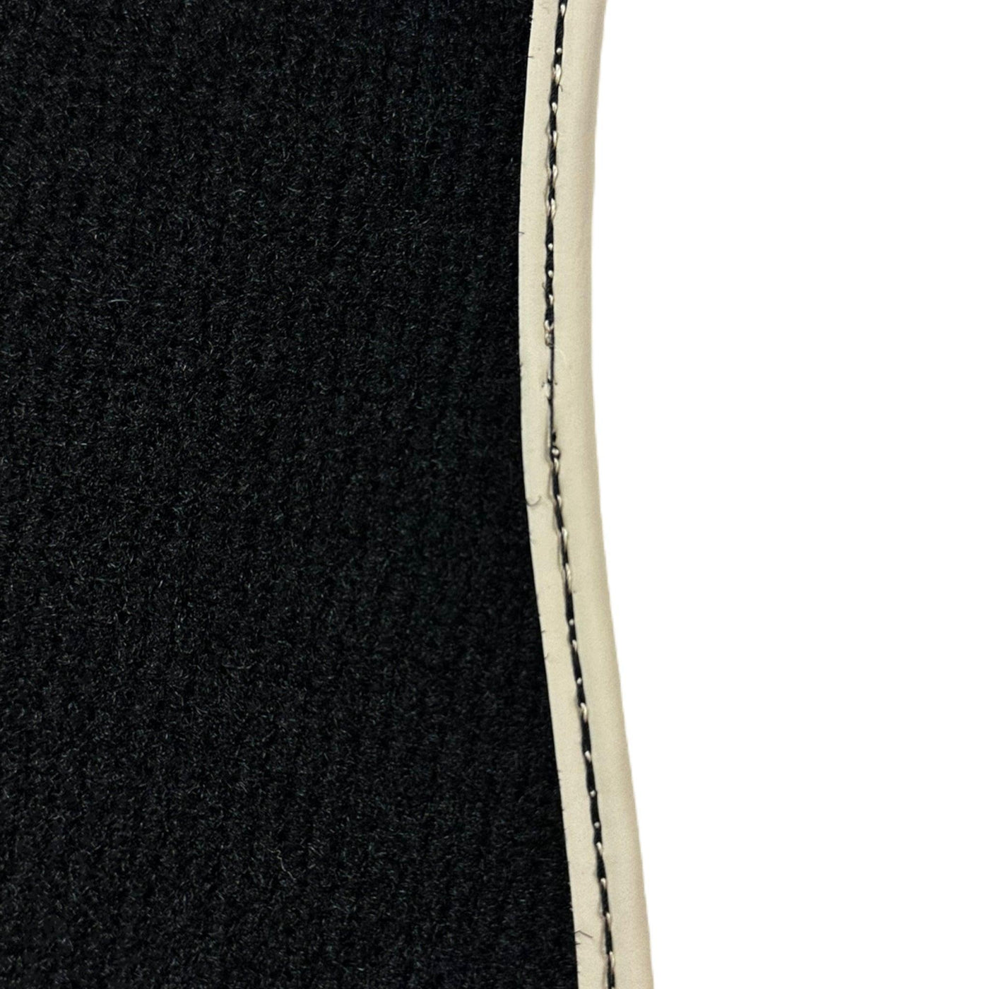 Black Floor Mats For Toyota Land Cruiser 90 (1997-2003) | Beige Trim - AutoWin