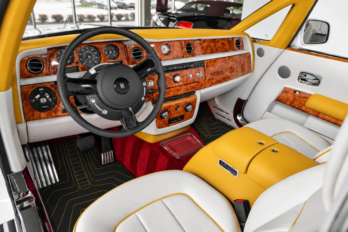 Customizable Leather Floor Mats with AW12 Pattern for Rolls Royce Phantom Drophead Coupe (2007-2016) inside the vehicle