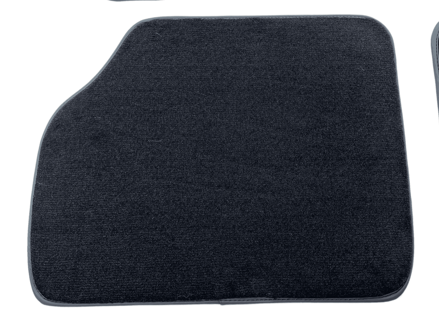 Floor Mats for Lincoln Zephyr (2006-2012) Sedan Black Tailored Carpets - AutoWin