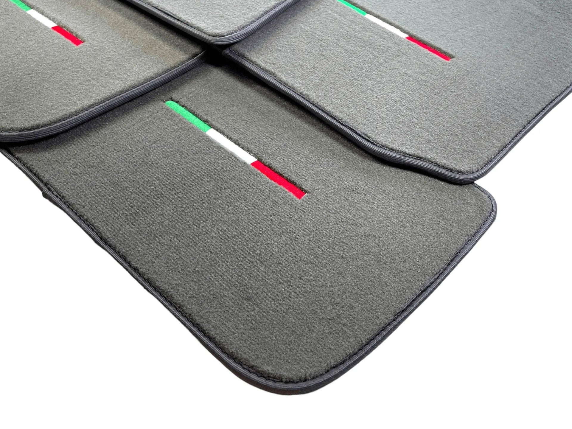 Gray Floor Mats For Maserati Levante (2017-2023) Italy Edition - AutoWin