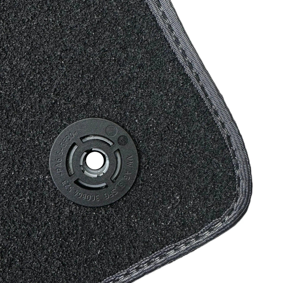 Grey Floor Mats For Bentley Bentayga (2015-2023) - AutoWin