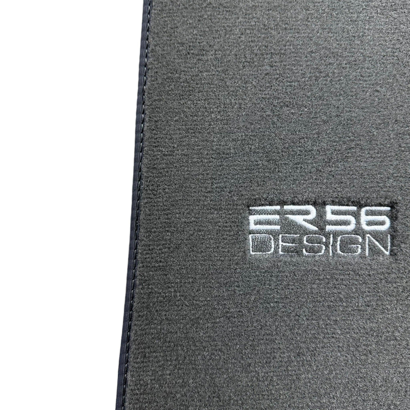 Grey Floor Mats For Mercedes-Benz SL-Class R230 (2001-2012) | ER56 Design - AutoWin