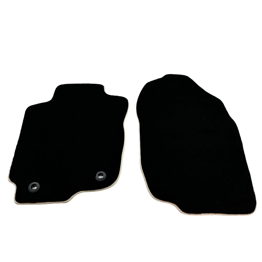 Black Floor Mats For Toyota RAV4 (2013-2018) - AutoWin