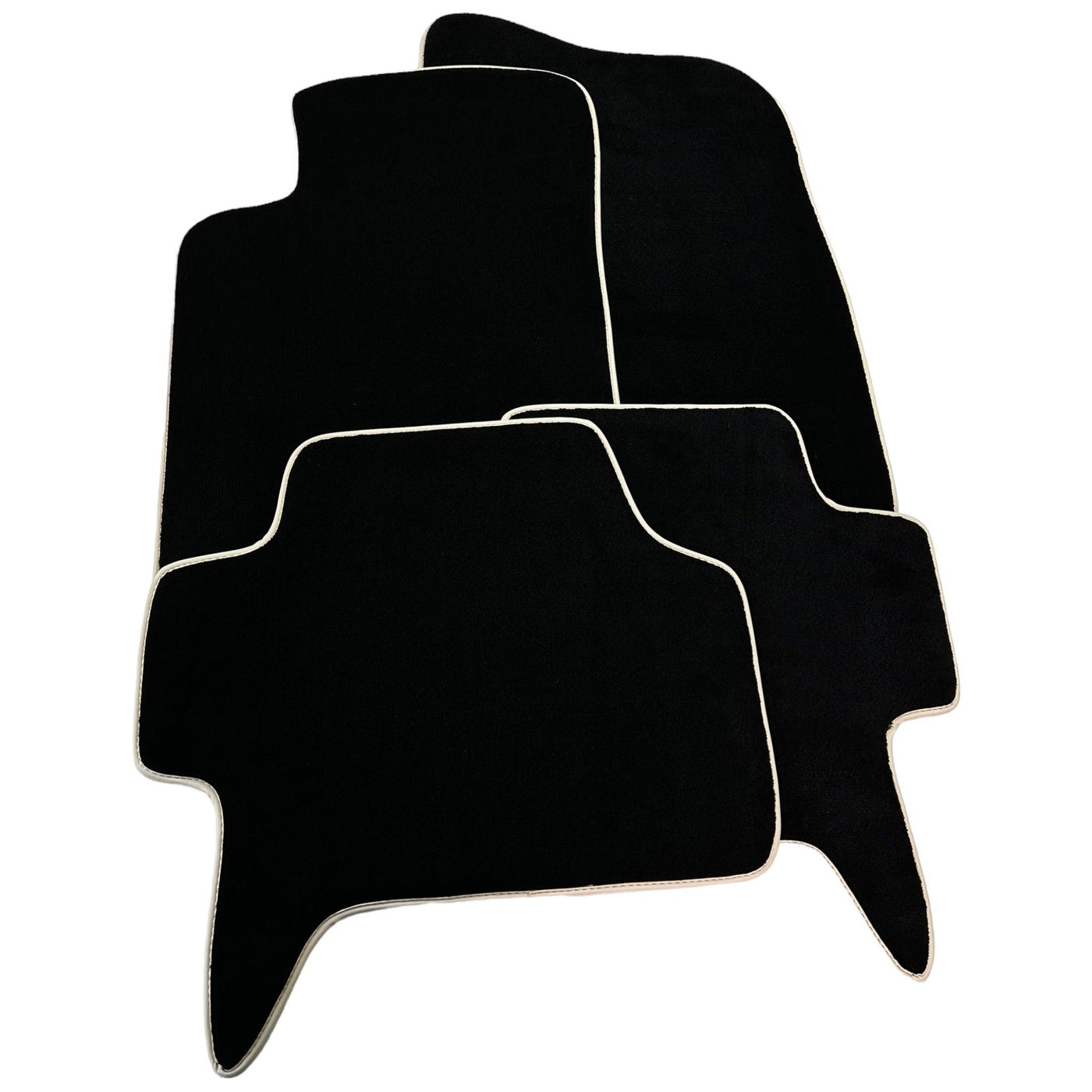 Black Floor Mats For Mitsubishi Pajero Sport (2009-2015) - AutoWin