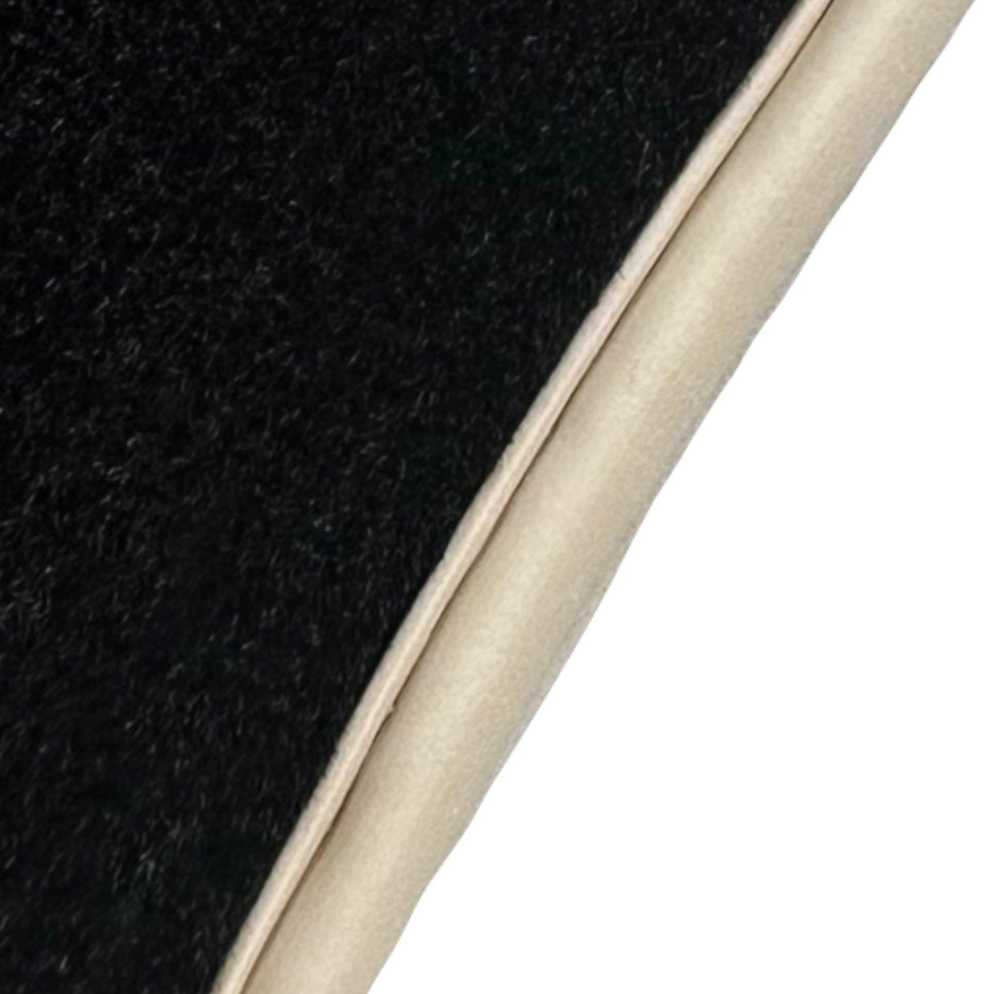 Black Floor Mats For Toyota Corolla E12 (2001-2007) - AutoWin