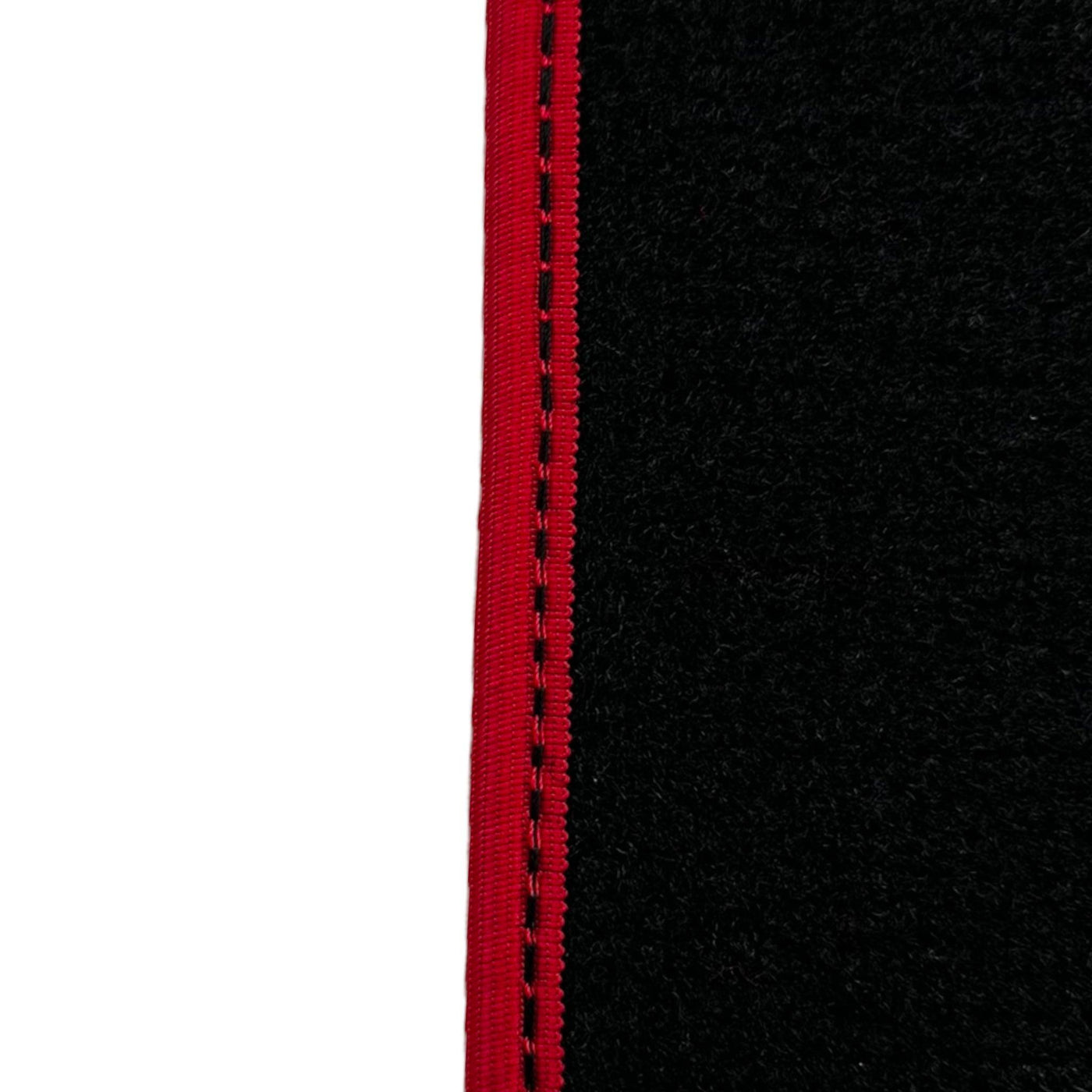 Black Floor Mats For Nissan Patrol (1997-2006) - AutoWin