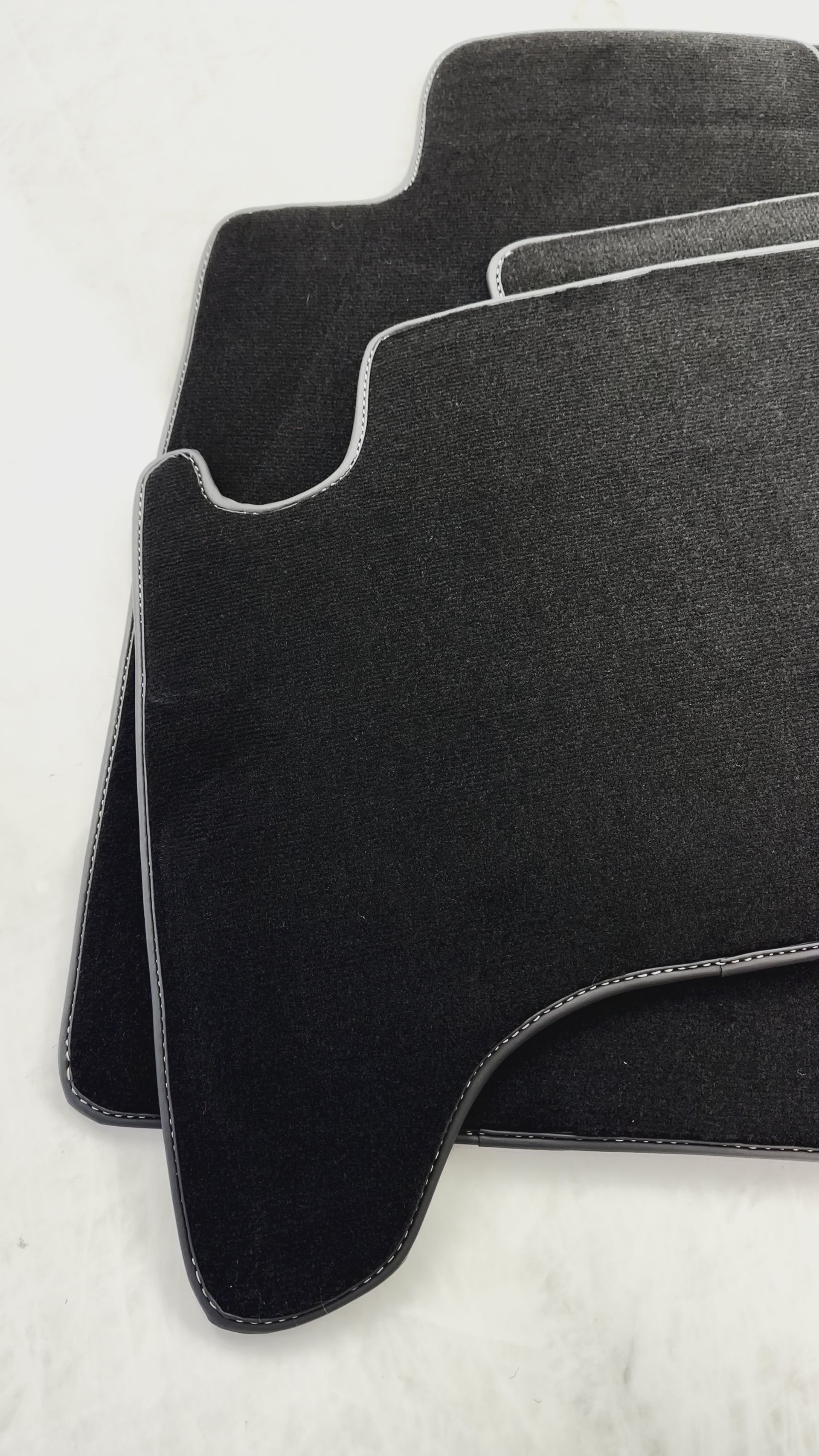 Black Floor Mats For Toyota Land Cruiser 120 (2002-2009) - AutoWin