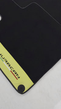 Czarne dywaniki samochodowe dla Lamborghini Huracan z żółtą skórą Alcantara