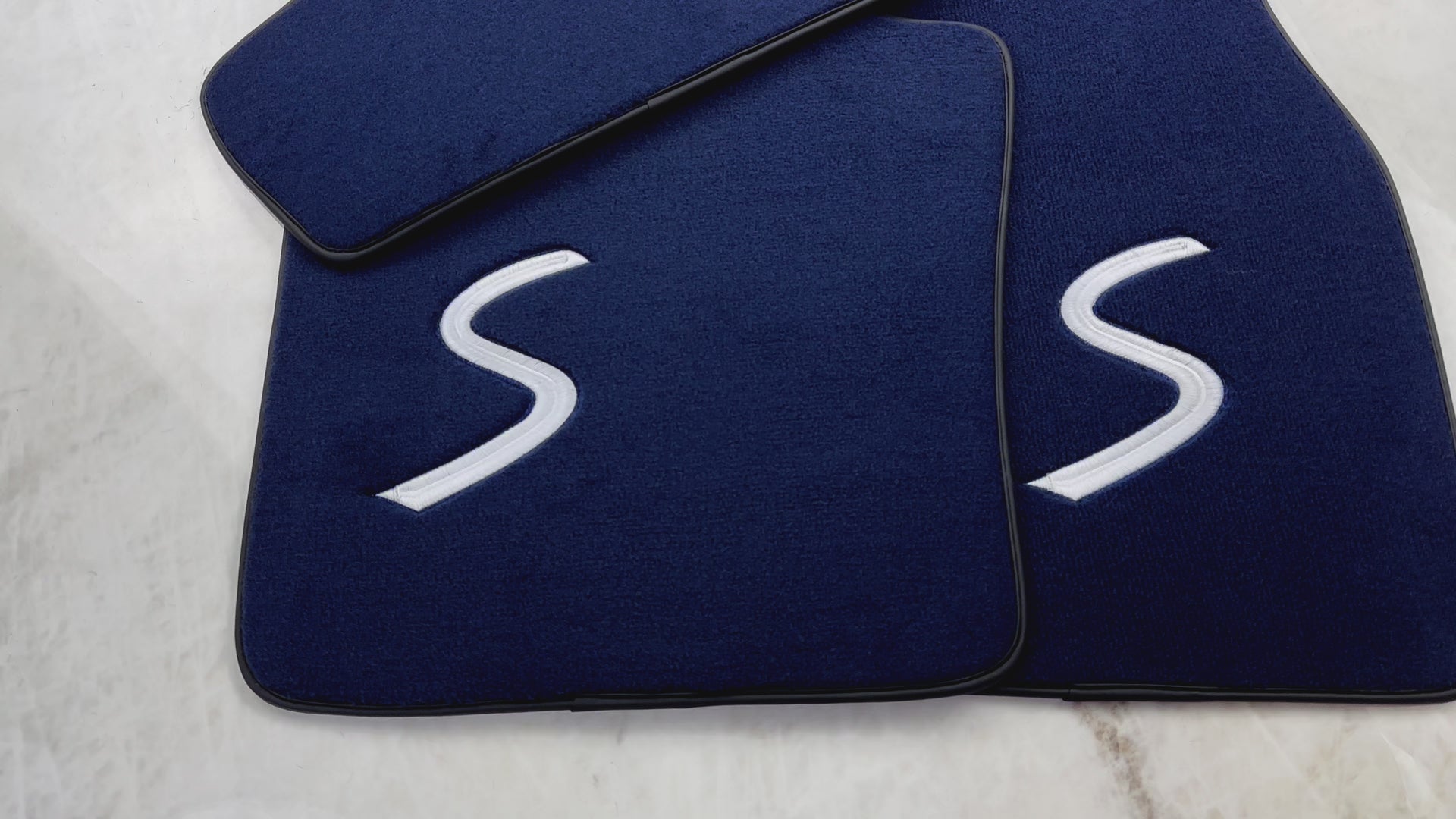 Ciemnoniebieskie dywaniki samochodowe do Mini Cooper/One R50 (2001-2007) - AutoWin