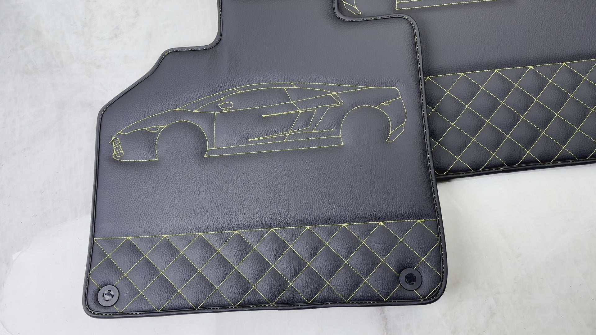 Leather Black Floor Mats for Lamborghini Gallardo Yellow Sewing | ER56 Design - AutoWin.EU