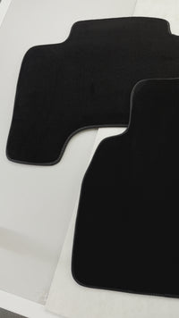 Black Floor Mats For Toyota Land Cruiser 80 (1985-1997)