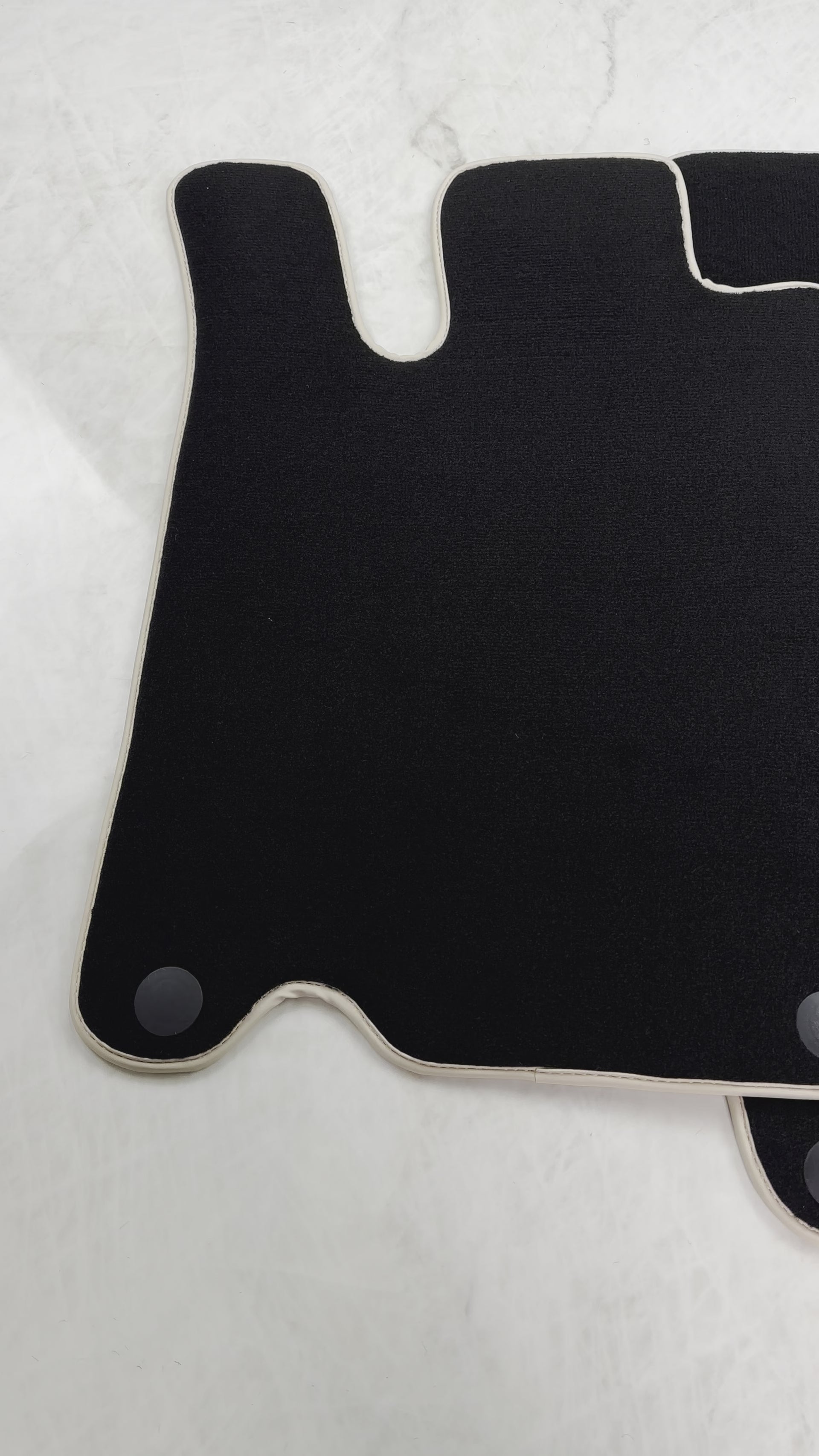 Black Floor Mats For Mercedes-Benz SL-Class R230 (2001-2012) Beige Trim - AutoWin