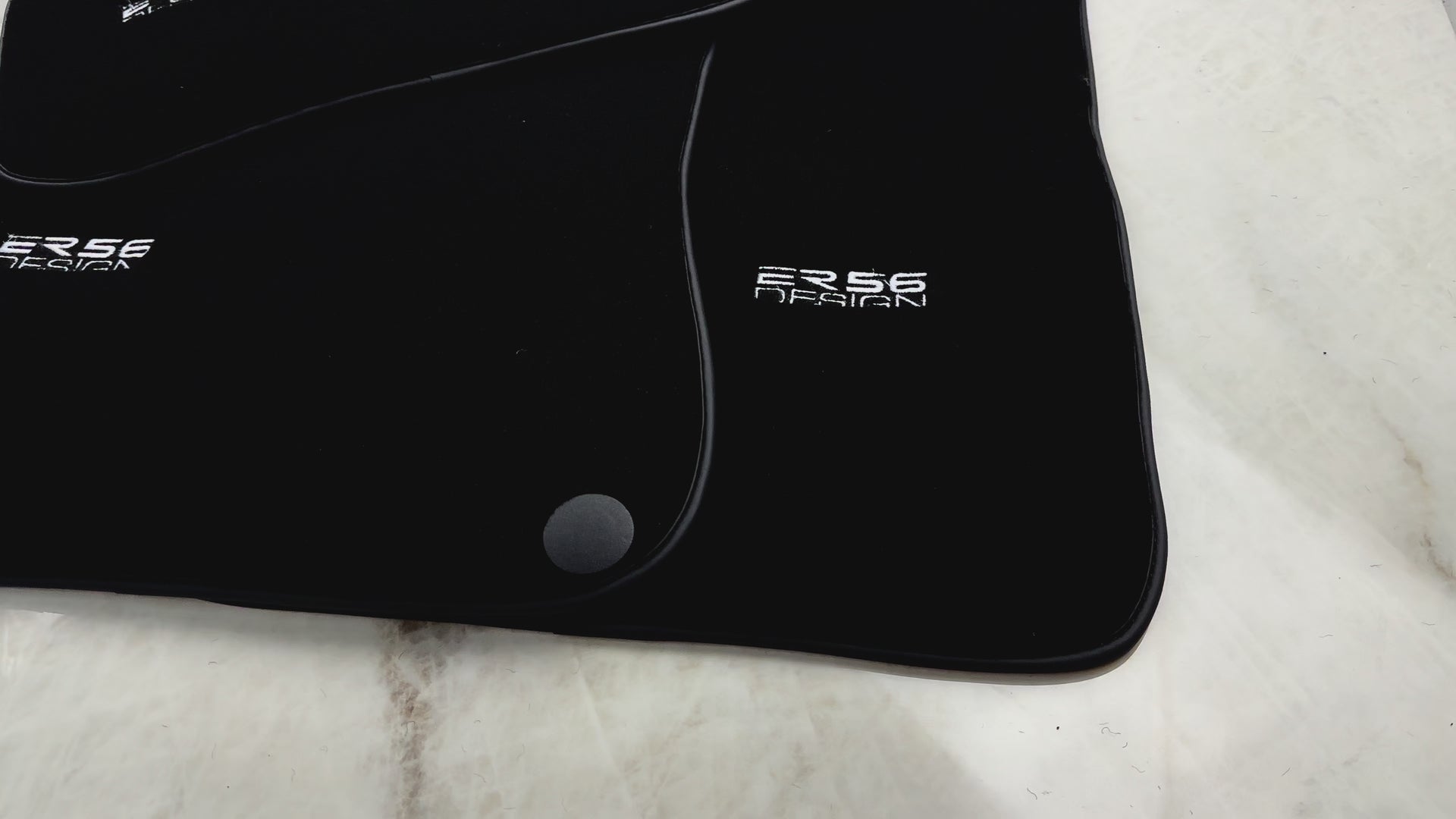 Czarne luksusowe dywaniki samochodowe dla Mercedes Benz C-Class W203 Sedan (2000-2007) | Design ER56 - AutoWin