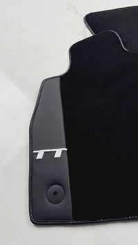 Czarne maty samochodowe do Audi TT MK1 Coupe (1998-2006) ze skóry