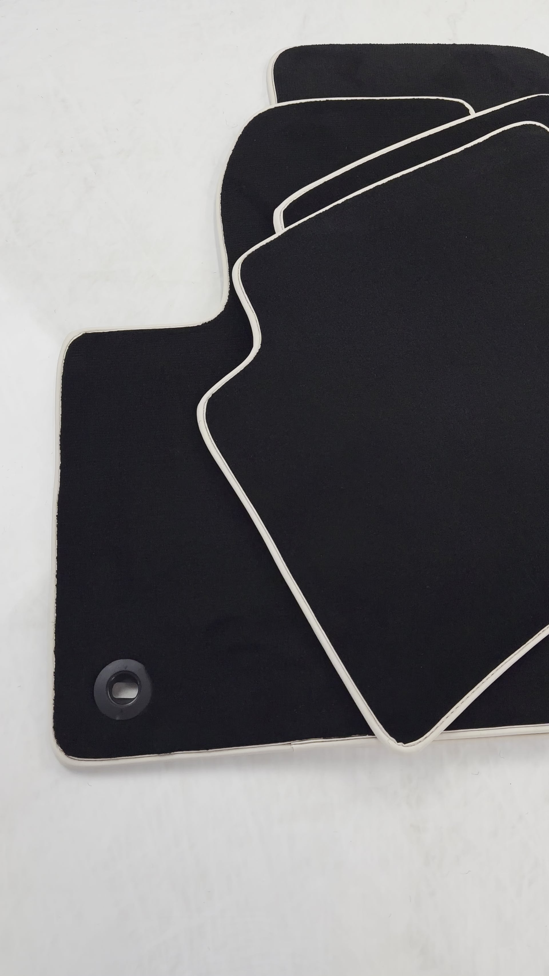 Dywaniki samochodowe do Toyoty Prius (2016-2021) - AutoWin