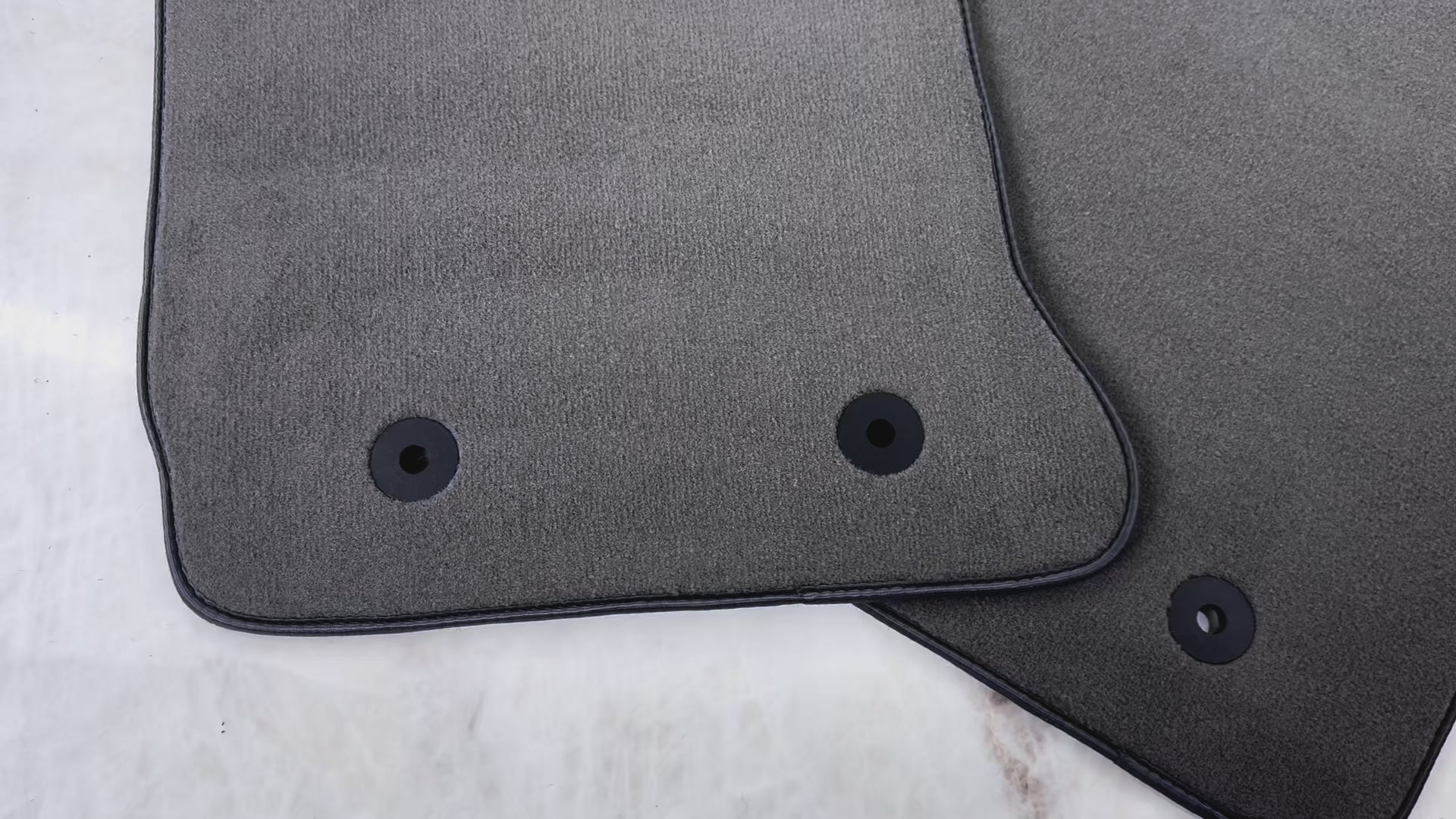 Gray Floor Mats for Chevrolet Corvette C7 Targa Top (2014-2019) - AutoWin