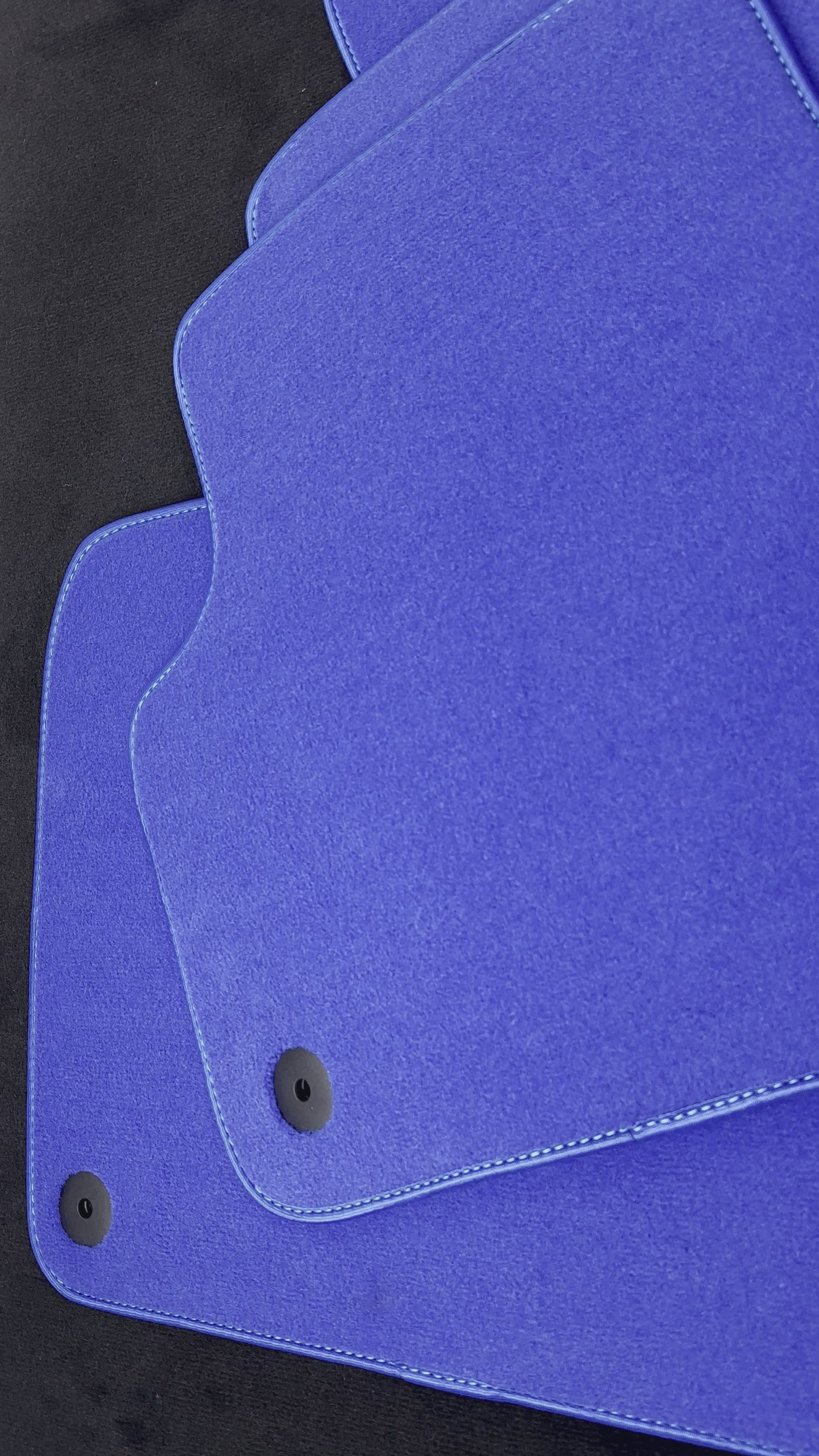 Blue Floor Mats For Bentley Bentayga (2015-2023) - AutoWin