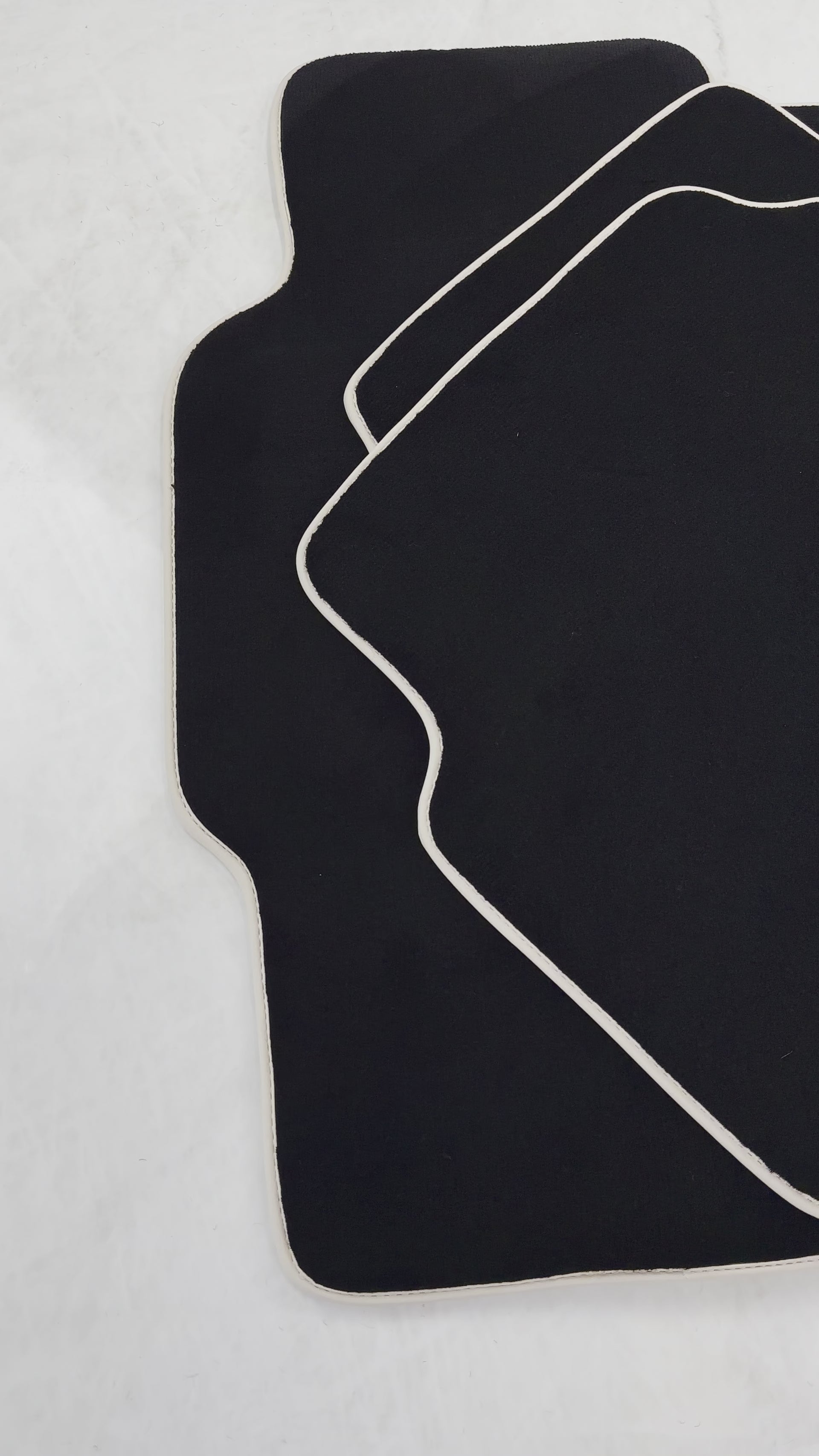 Black Floor Mats For Honda Accord (1993-1998) - AutoWin