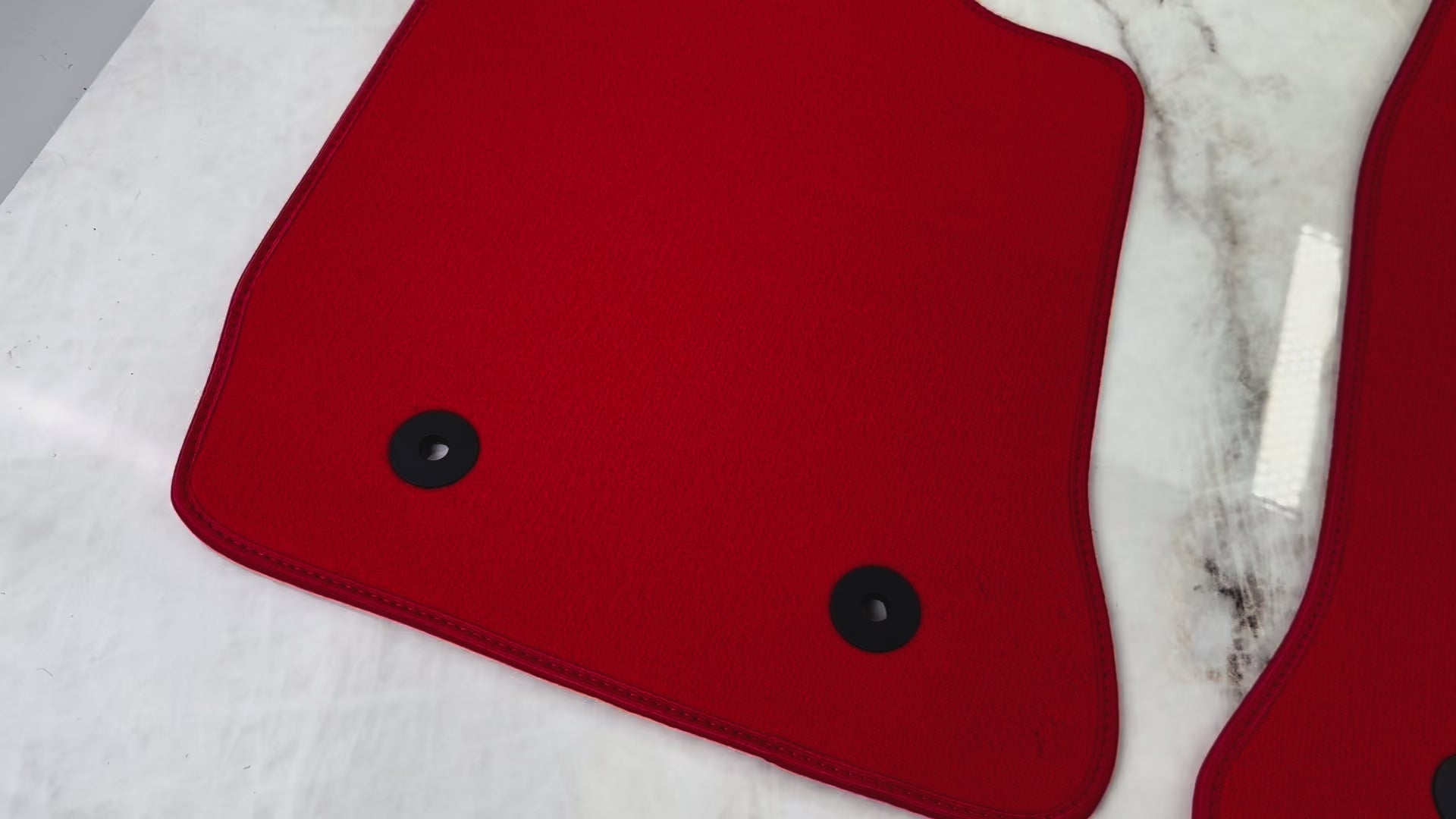 Red Floor Mats for Chevrolet Corvette C7 Targa Top (2014-2019) - AutoWin