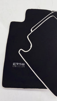 Czarne dywaniki do samochodu do Toyota Land Cruiser 120 (2002-2009) beżowe wykończenie | Projekt ER56