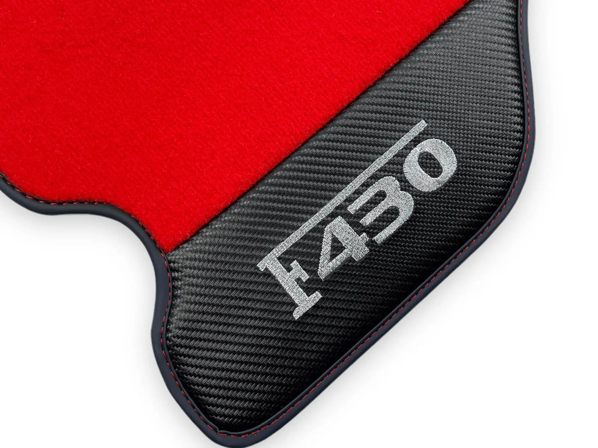 Czerwone Dywaniki samochodowe dla Ferrari F430 2004-2009 z skórą węglową - AutoWin