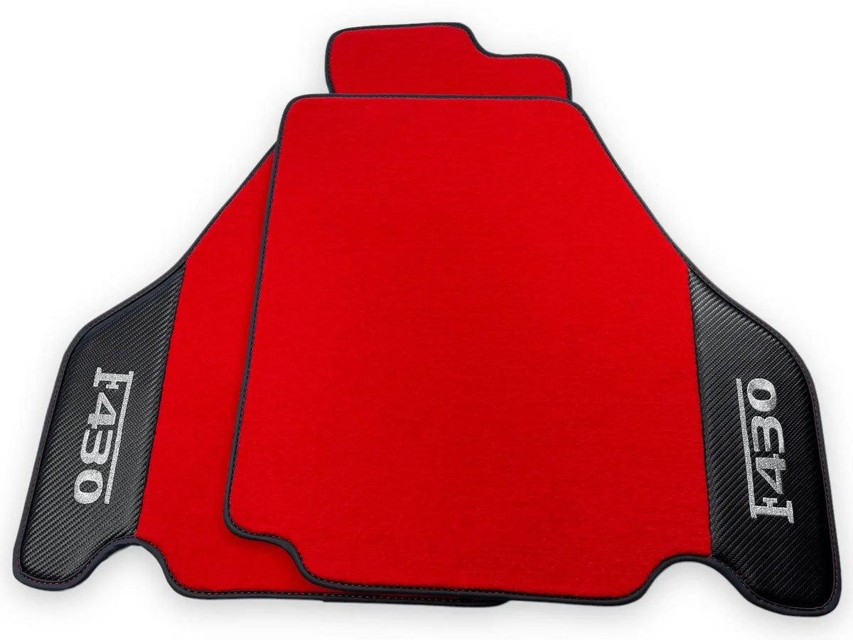 Czerwone Dywaniki samochodowe dla Ferrari F430 2004-2009 z skórą węglową - AutoWin
