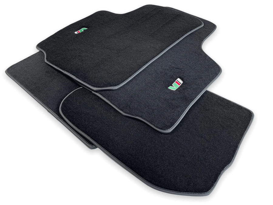 Floor Mats For Skoda Felicia 1994-1998 - AutoWin