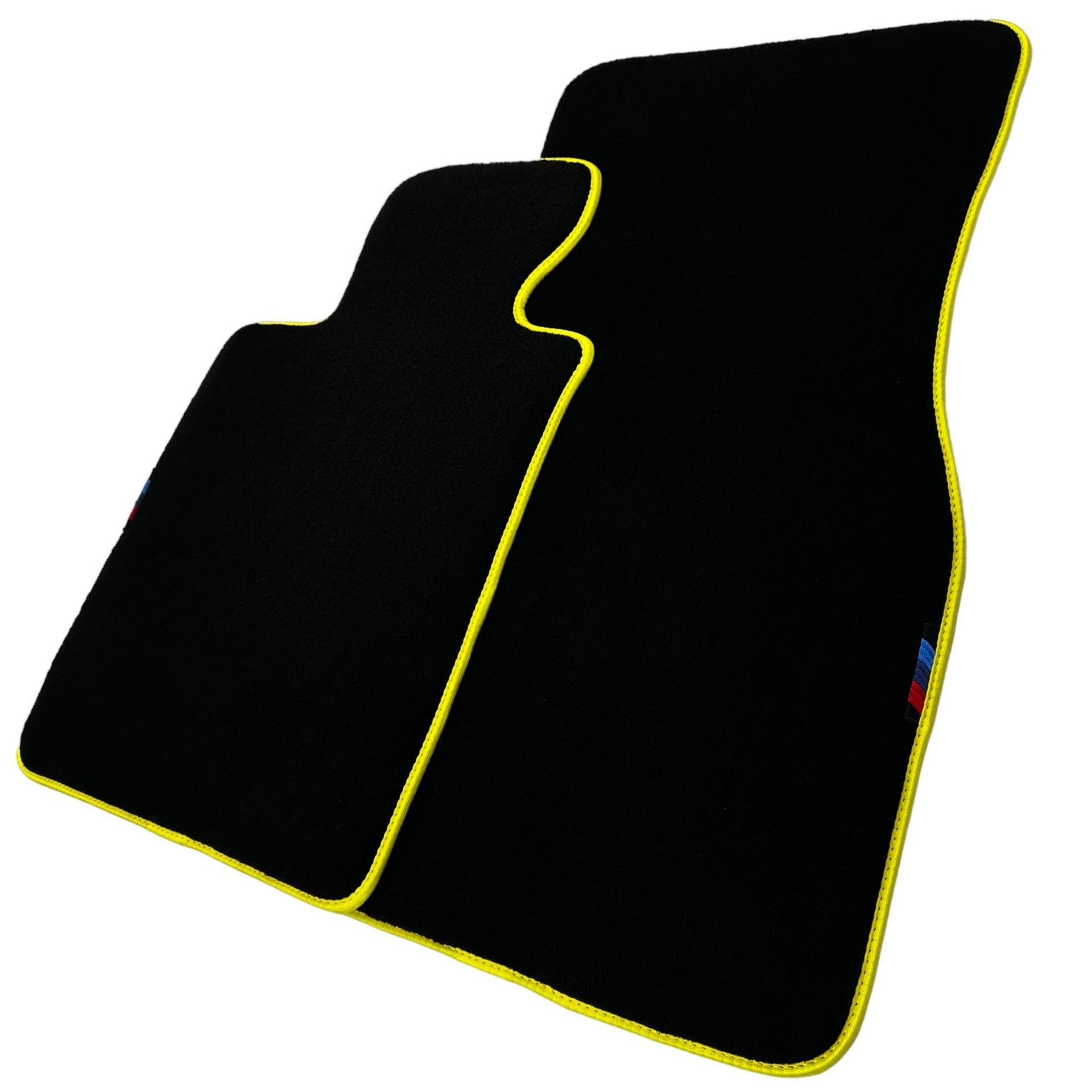 Black Floor Mats For BMW 1 Series E81 | Yellow Trim - AutoWin
