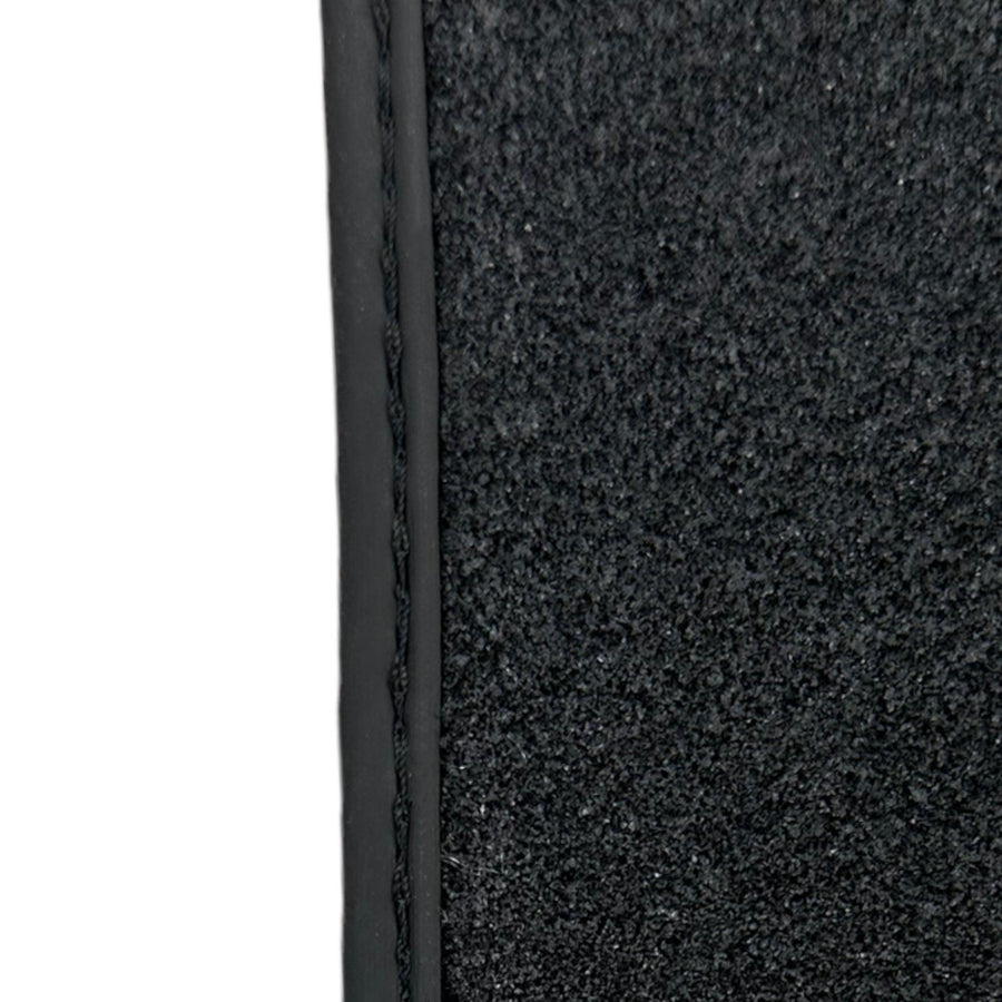 Black Luxury Floor Mats For Mercedes Benz CLK-Class A209 Convertible (2003-2010) | ER56 Design - AutoWin