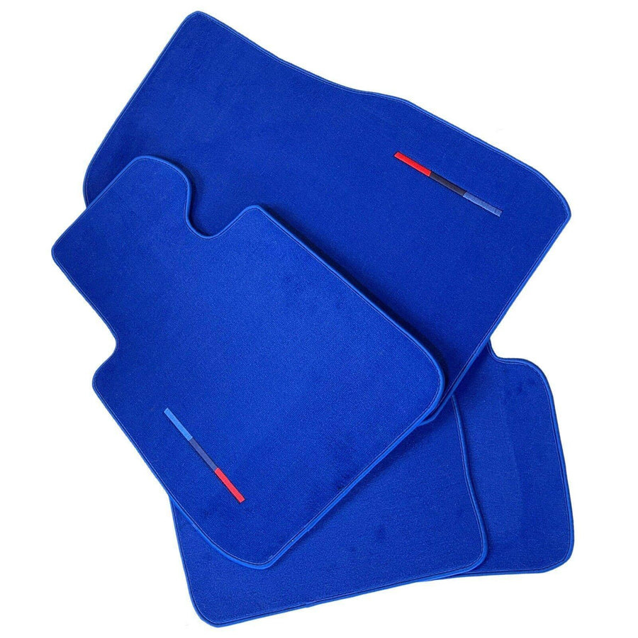 Blue Mats For BMW M5 E60 With M Package - AutoWin