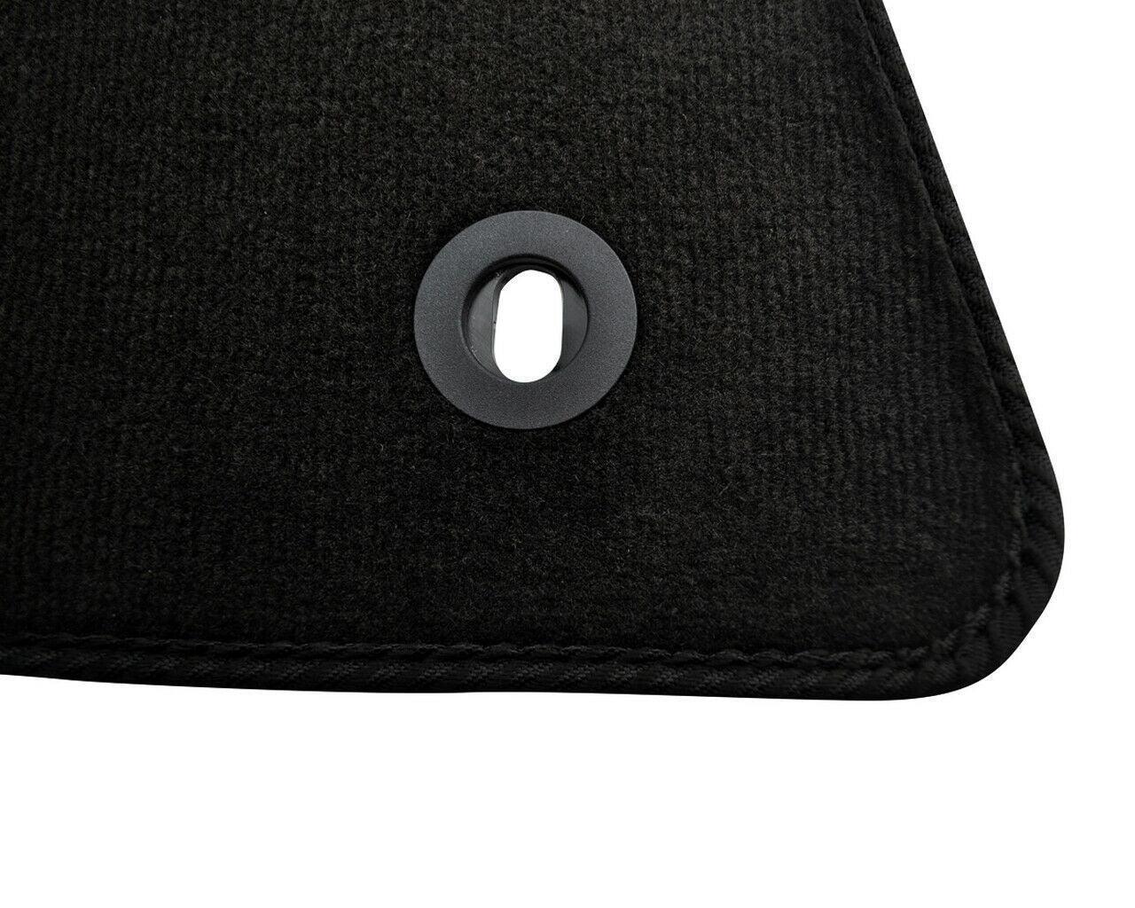 Black Floor Mats for Chrysler New Yorker (1939-1996) - AutoWin