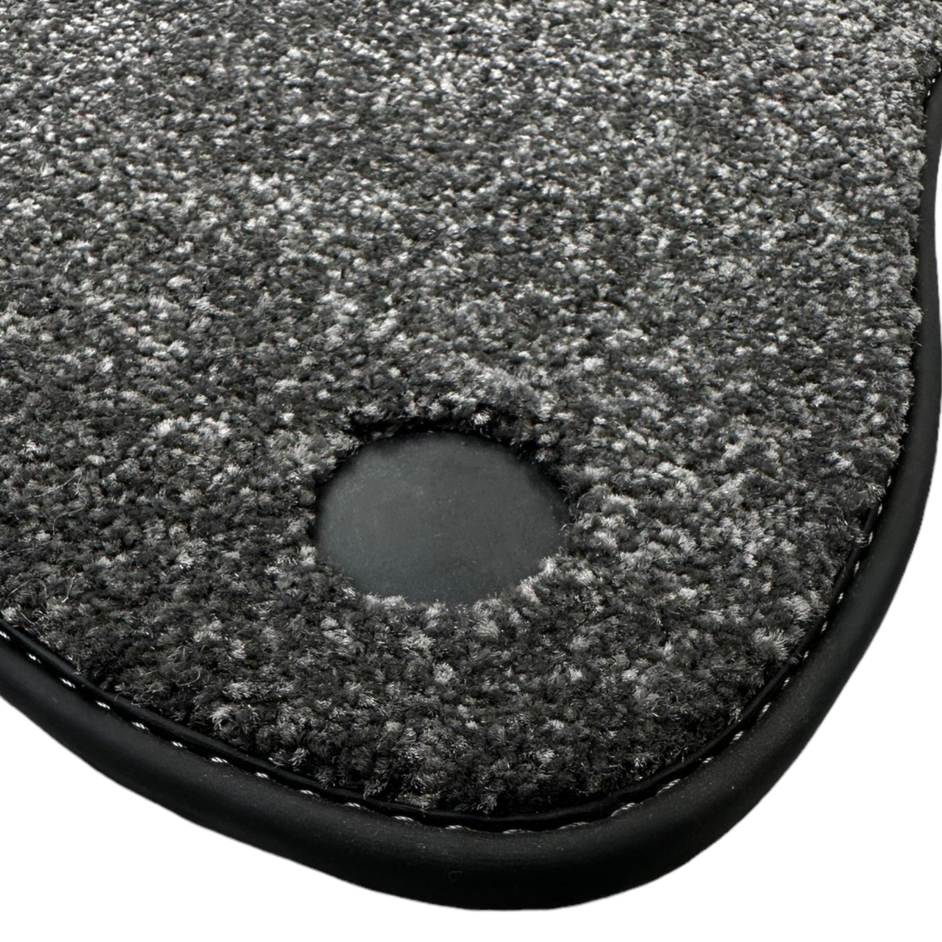 Gray Luxury Floor Mats For Mercedes Benz CLS-Class X218 Shooting Brake Facelift (2014-2018) | ER56 Design - AutoWin