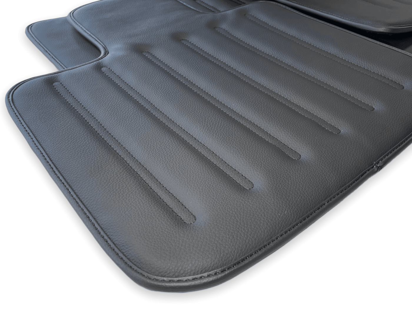 Leather Floor Mats For Rolls Royce Black Badge Cullinan Rr312018-2023 Black - AutoWin